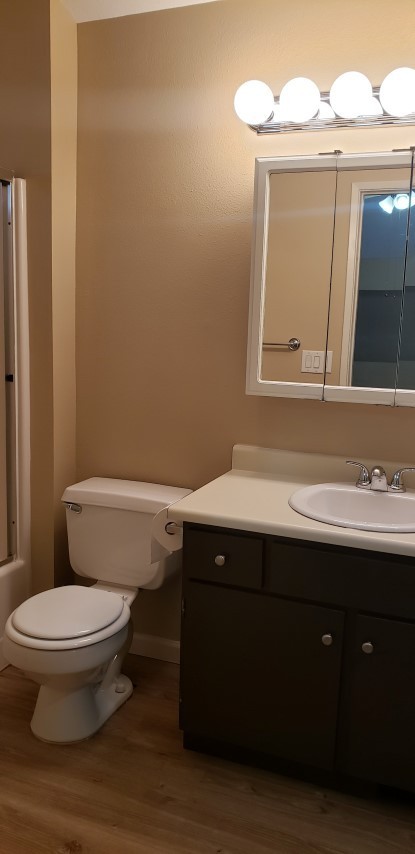 1 bed, 1 bath, $1,095, Unit # 20