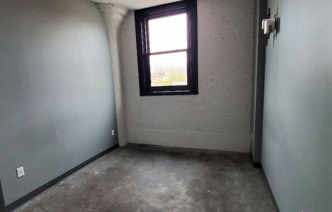 2 beds, 2 baths, 948 sqft, $1,449, Unit 307WADA