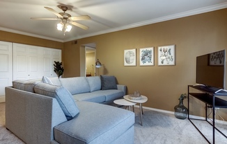 Live in the heart of Scottsdale!