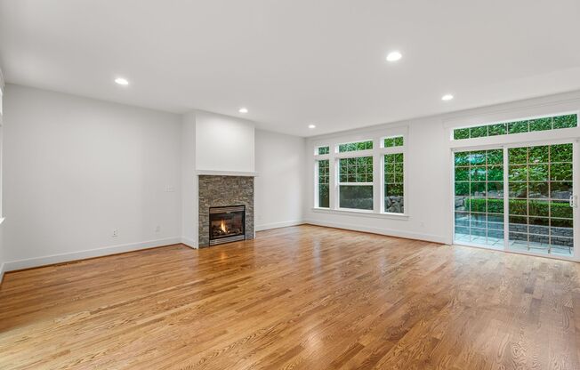 3 bedroom 3 bath