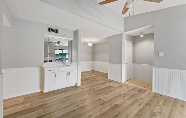Stunning Remodeled Apartment in Houston!