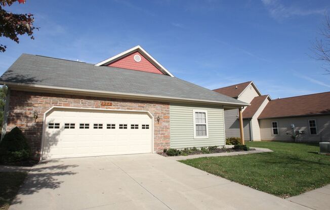 2 beds, 2 baths, 1,850 sqft, $2,285