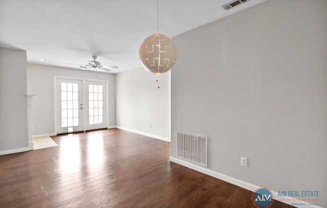 2 beds, 2 baths, $1,950, Unit UNIT 1517