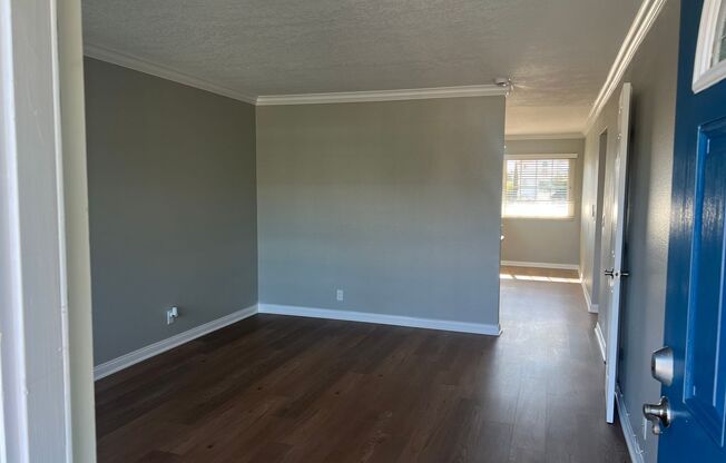 1 bed, 1 bath, 700 sqft, $2,450, Unit K-8