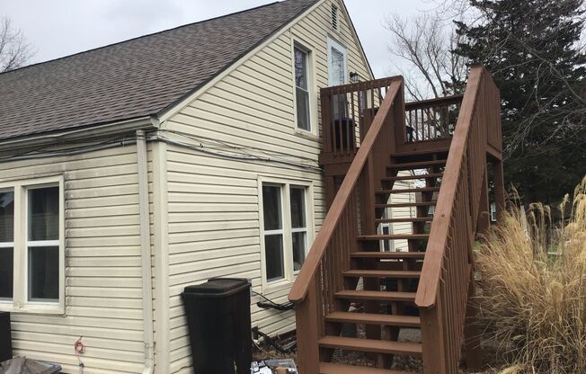 Studio, 1 bath, 800 sqft, $725, Unit 4D