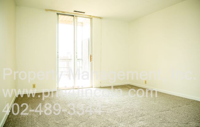 1 bed, 1 bath, $815, Unit # 415