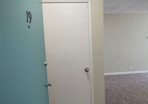1 bed, 1 bath, 610 sqft, $1,850, Unit Unit 19