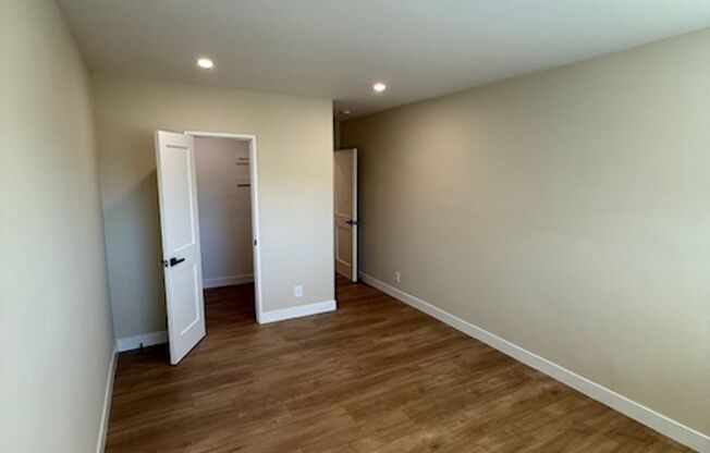 3 beds, 2 baths, 1,400 sqft, $3,295, Unit 10