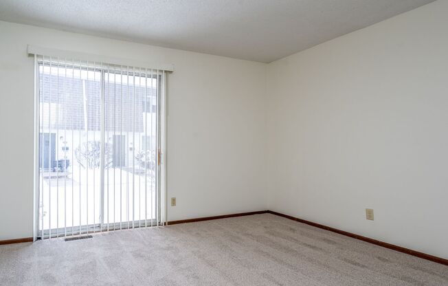 1 bed, 1 bath, 900 sqft, $1,295, Unit 46-306