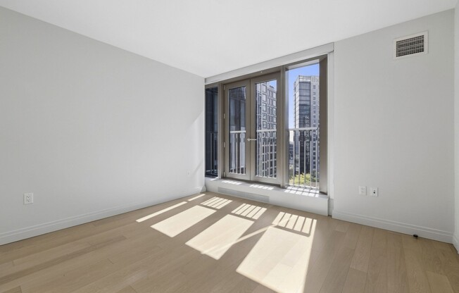 1 bed, 1 bath, 686 sqft, $5,600, Unit 1107
