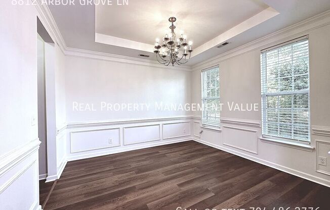 8812 ARBOR GRV LN