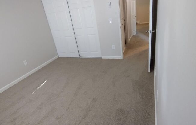 2 beds, 1 bath, 776 sqft, $1,500, Unit 044