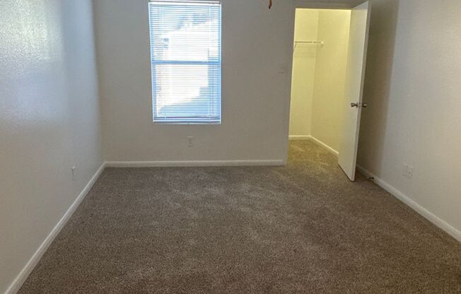 2 beds, 2 baths, 1,003 sqft, $1,120, Unit 3004