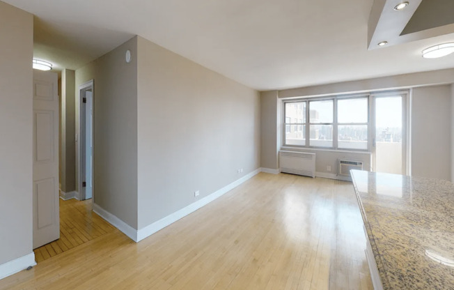 2 beds, 1 bath, 1,010 sqft, $8,295, Unit 35L