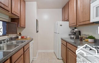 662 W WRIGHTWOOD AVE