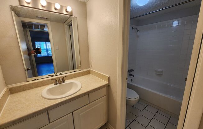 1 bed, 1 bath, 750 sqft, $1,100, Unit ABB-2-104