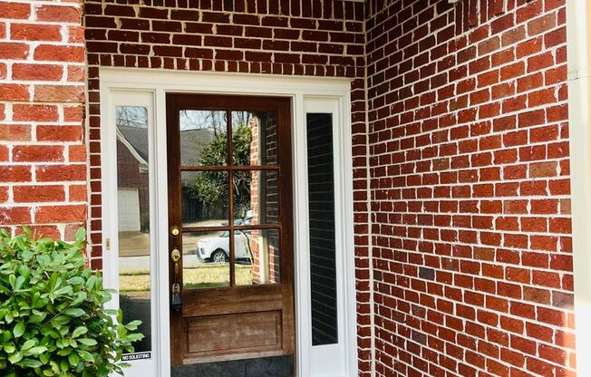 Stunning 4BD/3BA Cordova Home with a Bonus Room - Pets are welcome! Fully fenced in back yard.