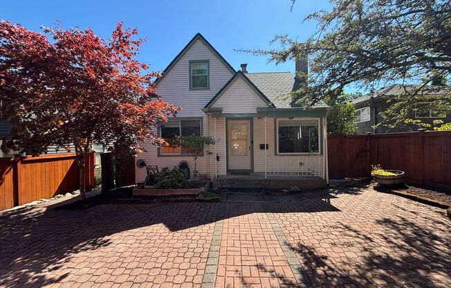 Charming 3-Bed West Seattle Home with Bonus Room, Views & Prime Location
