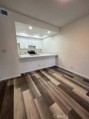 2 beds, 2 baths, 1,355 sqft, $3,300