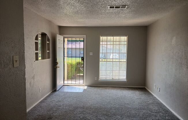 3 Bedrooms, 1.5 Bathrooms, 1 Car Garage Near 45 & 20