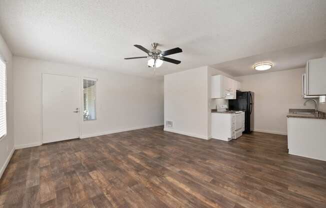 Home - Elan Tamarack Shores - Carlsbad, CA