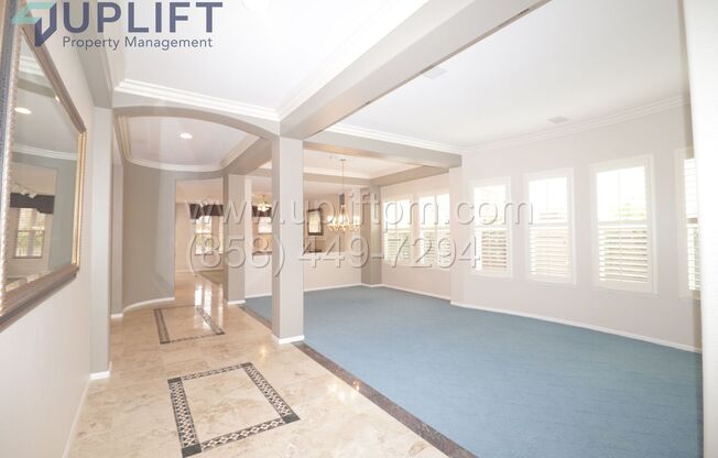 4 bed 2.5 Bath On A Cula-De-Sac