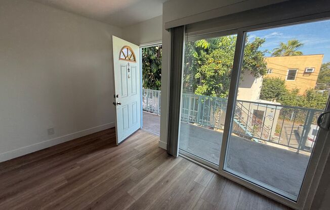 1134-1138 E. Elk Ave.