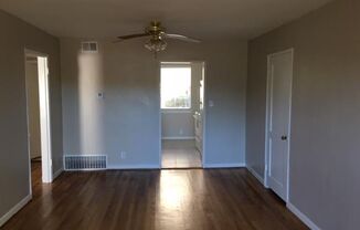 2 beds, 1 bath, $1,550, Unit 2332 #2