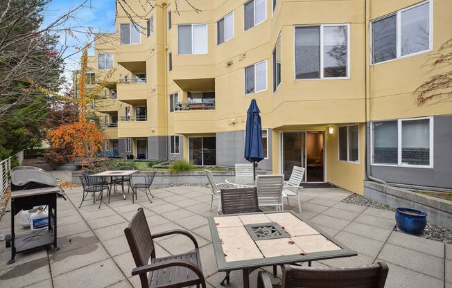 1 bed, 1 bath, 723 sqft, $1,895, Unit 411