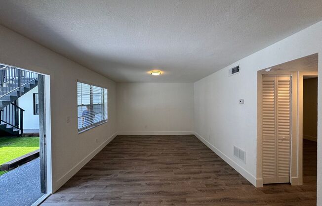 1 bed, 1 bath, 700 sqft, $1,595, Unit P107