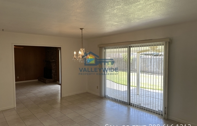1704 CRESTVIEW DR