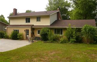 580 OVERWOOD RD