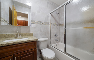 208 LENOX RD