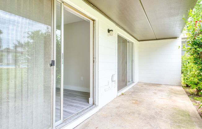 1 bed, 1 bath, 800 sqft, $1,199, Unit 14
