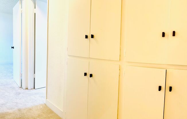 Beautiful 2 bedroom Condo
