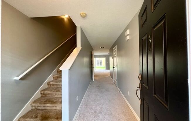 MOVE IN NOW! Charming 2 Beds 2.5 Bath Townhome! 2 MASTER SUITES! Attached one car garage!! Extra large walk in closet in master bedroom!