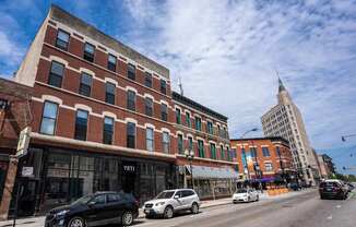 1572 North Milwaukee