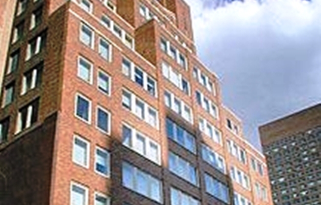 305 E 63rd St 7N