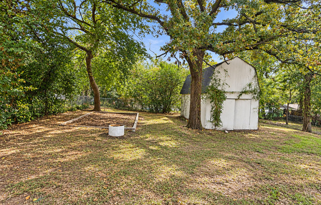 3 beds, 2 baths, $1,795