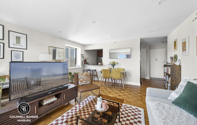 300 W 135 ST