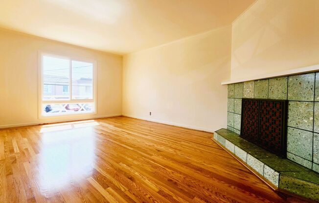 Sunset Single-Family Home Available for Lease Now!