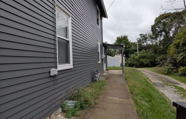 315 12th St Beaver Falls PA 15010