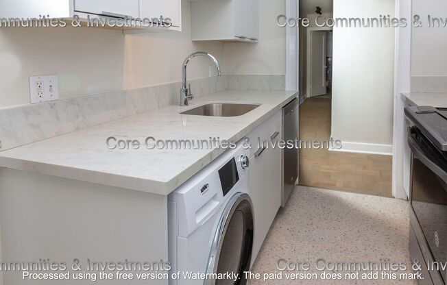2 beds, 1 bath, 900 sqft, $1,395, Unit 318