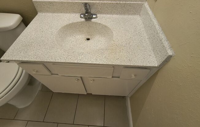 Studio, 1 bath, 451 sqft, $774, Unit M2206