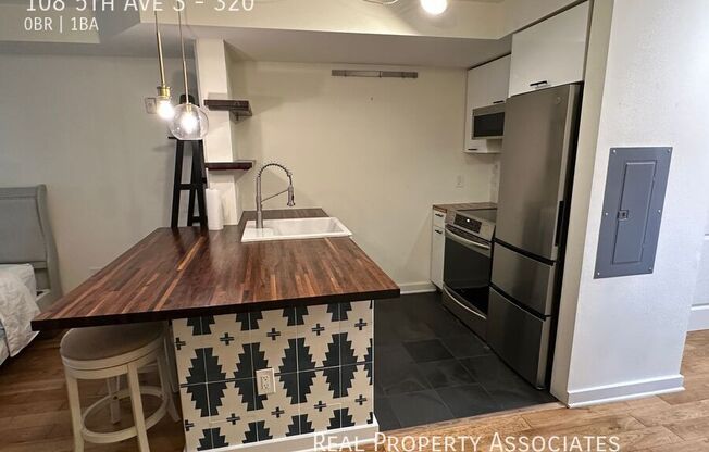 108 5th Ave S  #411