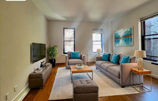 339 E 57 ST
