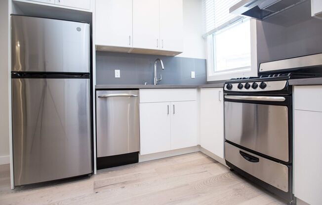 1 bed, 1 bath, 438 sqft, $2,495, Unit 10