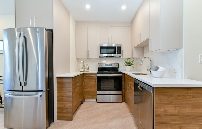 400 Dorchester Street