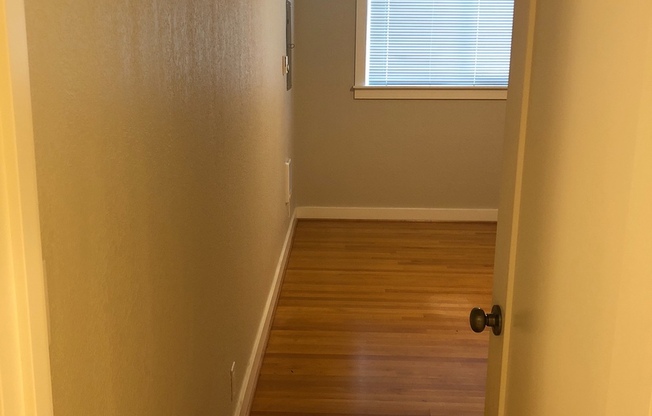 1 bed, 1 bath, $1,895