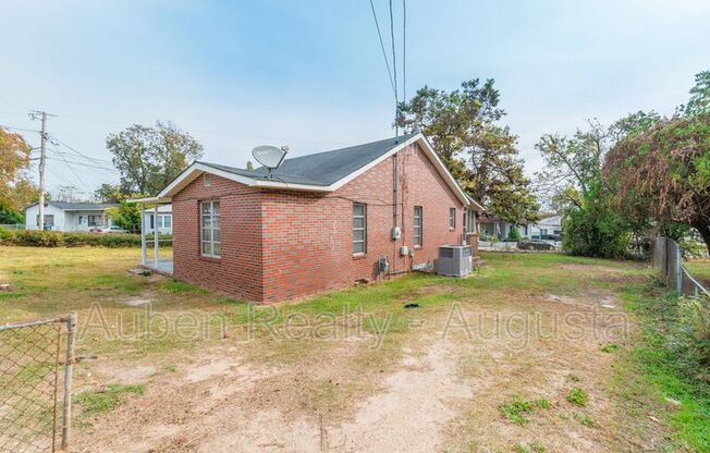 102 CURRY ST